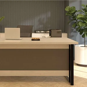 affordable manager desk